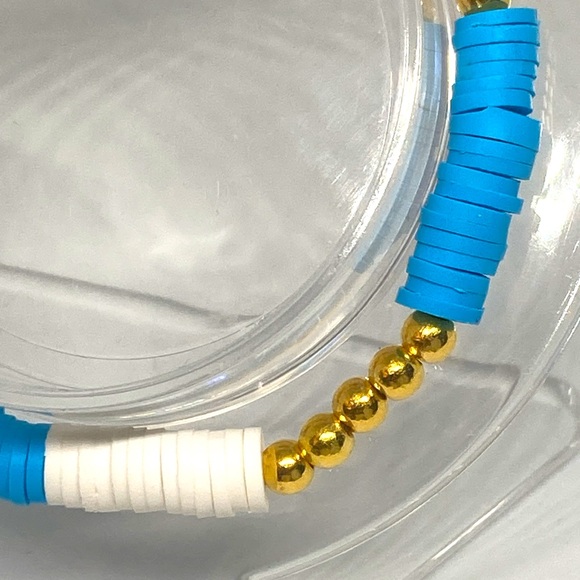 Red, blue, white and gold bracelet - Picture 4 of 5